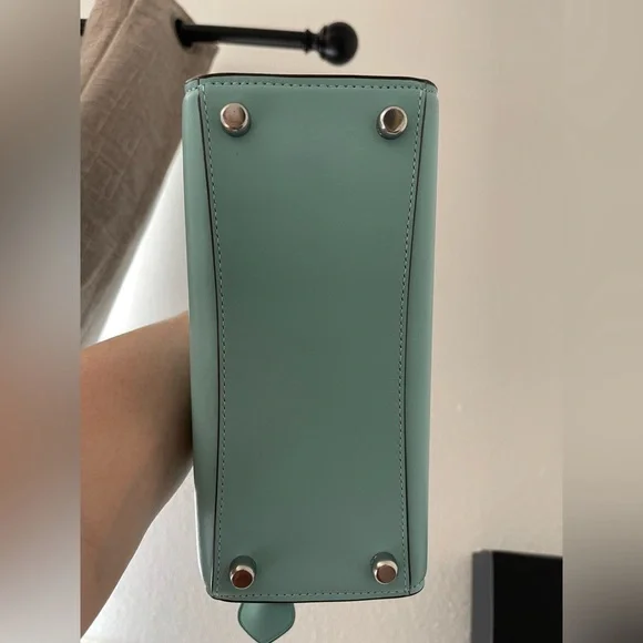 Coach Top Handle Sammy - Picture 4 of 7